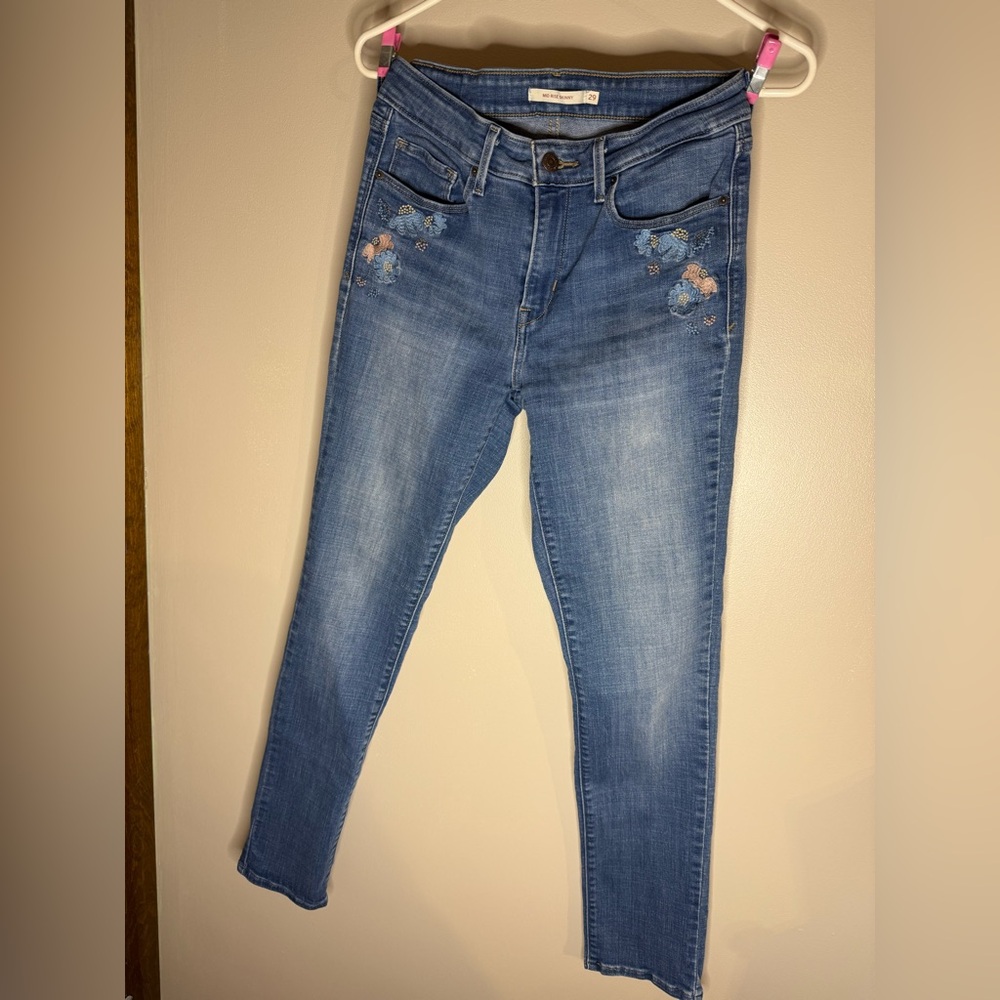 Levi's Blue Floral Ankle Jeans